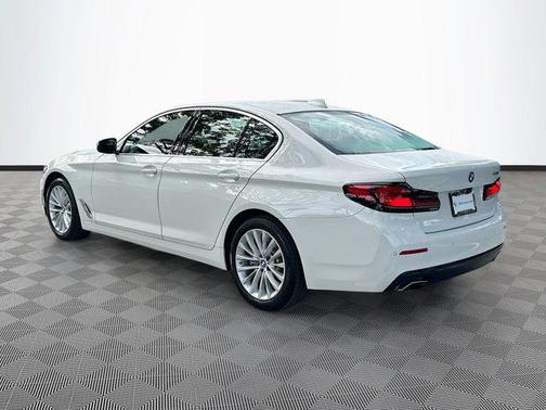 2023 BMW 530 i