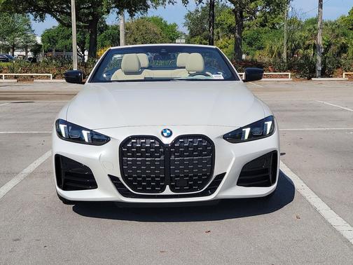 Mineral White Metallic 2026 BMW 430 i