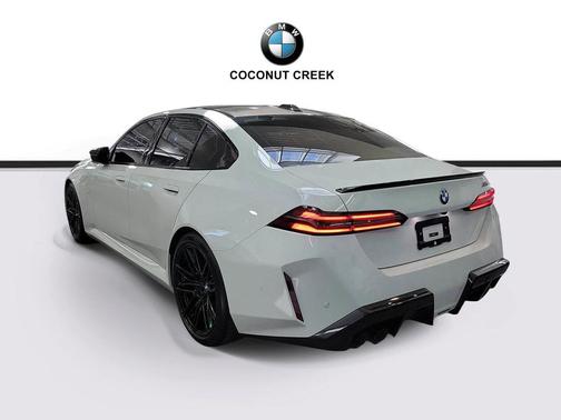 Alpine White 2025 BMW M5 Base