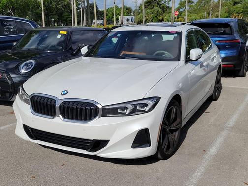 Mineral White Metallic 2024 BMW 330 330i