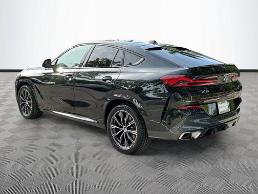 2024 BMW X6 xDrive40i