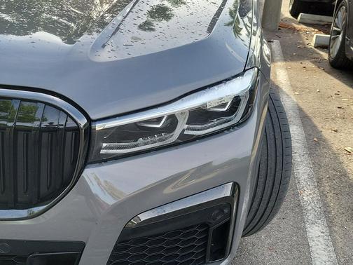 Bemina Grey Amber Effect 2020 BMW 750 i xDrive