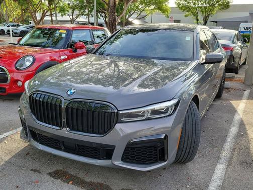 Bemina Grey Amber Effect 2020 BMW 750 i xDrive