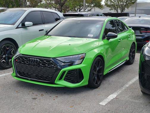 Kyalami Green 2024 Audi RS 3 TFSI quattro S tronic