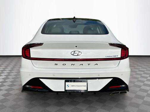 2022 Hyundai SONATA Limited
