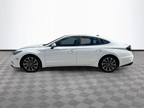 2022 Hyundai SONATA Limited