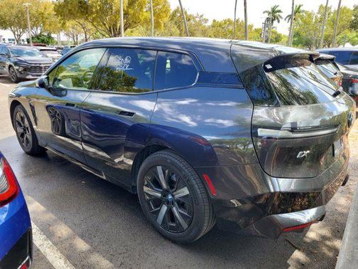 2024 BMW iX xDrive50