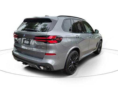 Skyscraper Grey Metallic 2026 BMW X5 sDrive40i