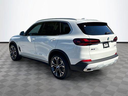2026 BMW X5 sDrive40i