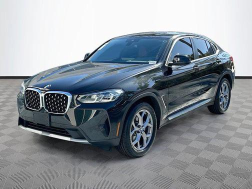 2023 BMW X4 xDrive30i