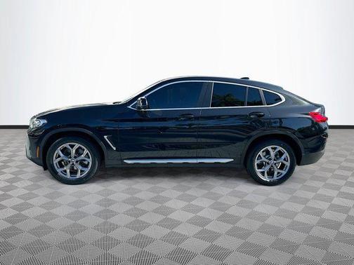 2023 BMW X4 xDrive30i