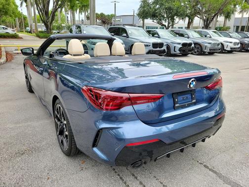 Arctic Race Blue Metallic 2027 BMW 430 i