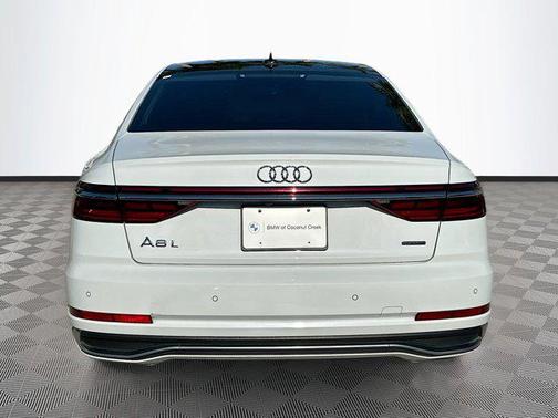 2023 Audi A8 L 55 TFSI quattro Tiptronic