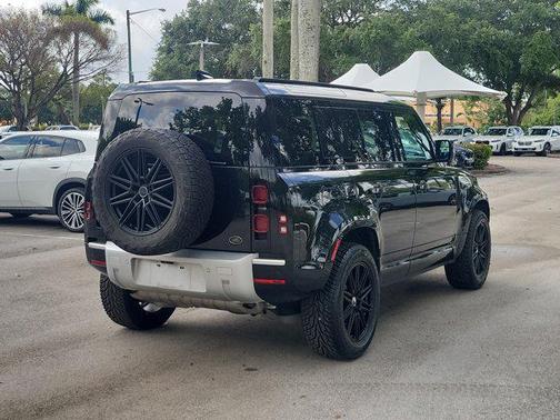 Santorini Black Metallic 2022 Land Rover Defender 110 XS Edition