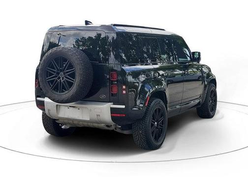 Santorini Black Metallic 2022 Land Rover Defender 110 XS Edition