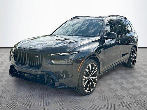 2024 BMW X7 M60i