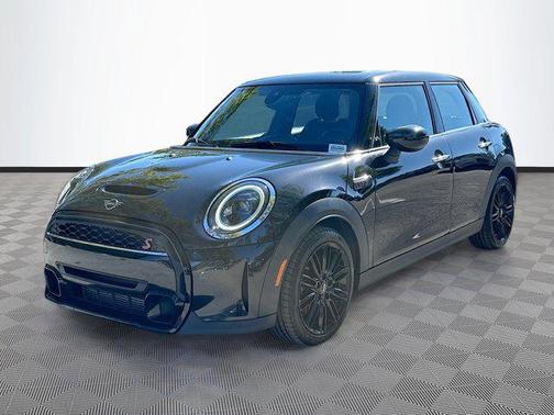 2023 MINI Hardtop Cooper S