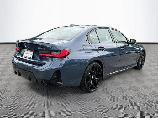 2026 BMW 330 i