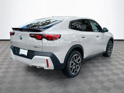 2026 BMW X2 xDrive28i