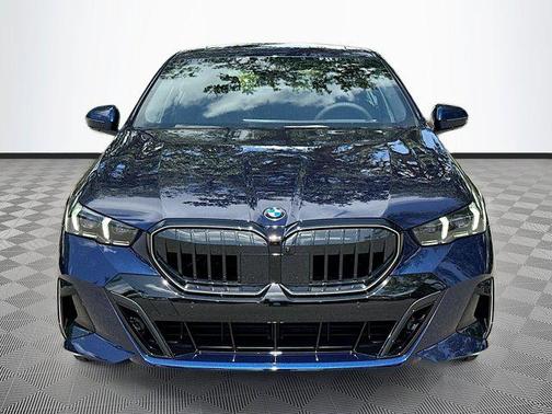 2026 BMW 530 i