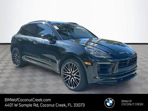 Black 2024 Porsche Macan Macan
