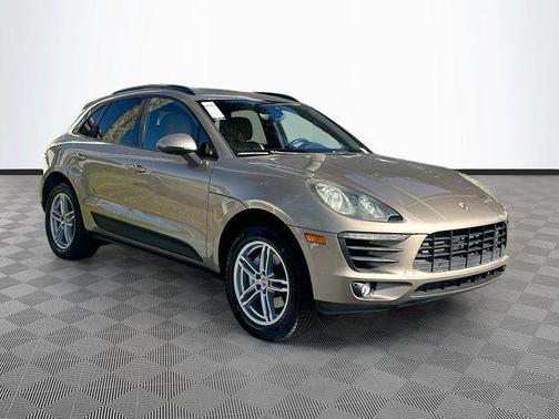 2018 Porsche Macan 