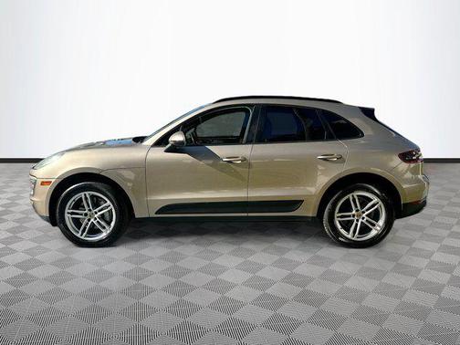 2018 Porsche Macan 