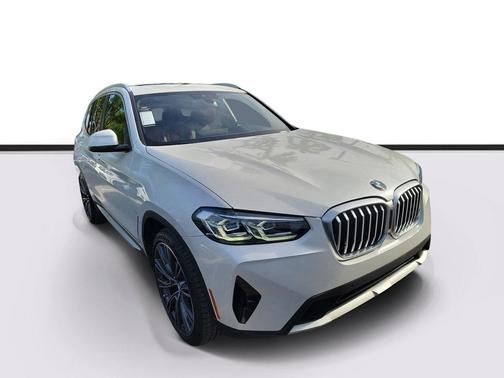 Mineral White Metallic 2023 BMW X3 sDrive30i