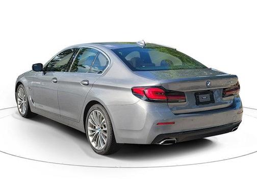 Skyscraper Gray Metallic 2023 BMW 530e Base