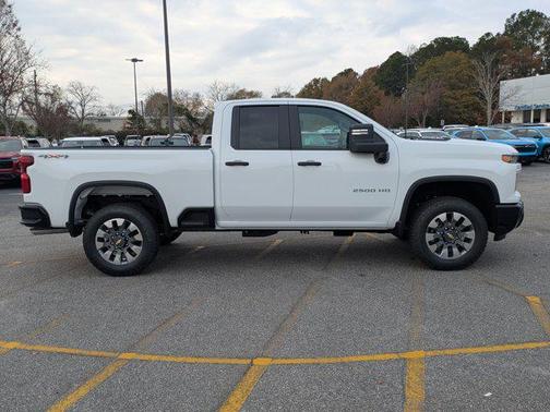 2026 Chevrolet Silverado 2500 Custom