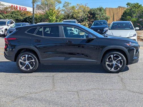 2026 Chevrolet Trax FWD 1RS