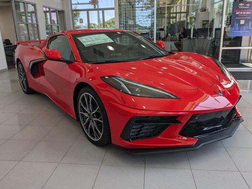 2025 Chevrolet Corvette Stingray w/2LT