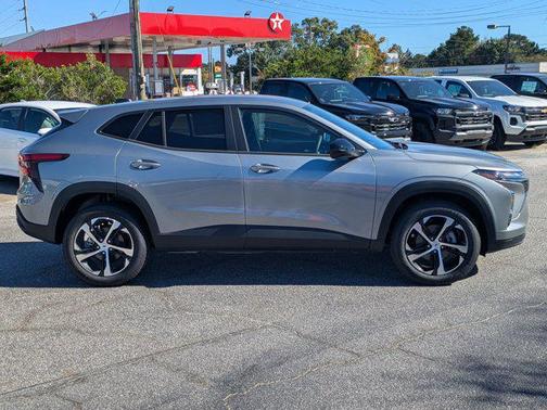 2026 Chevrolet Trax FWD 1RS