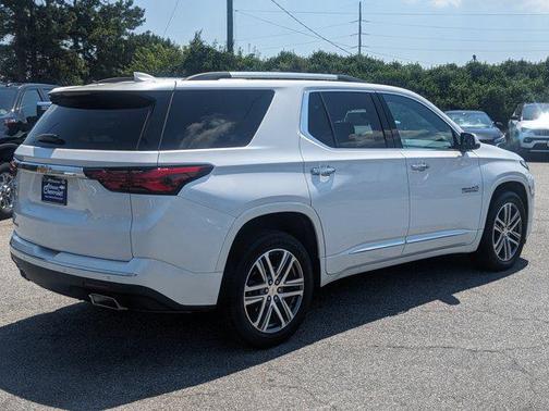2023 Chevrolet Traverse High Country