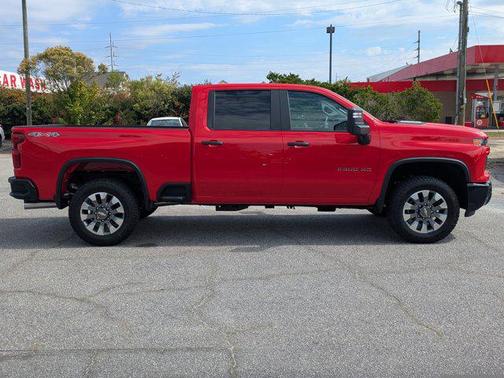 2026 Chevrolet Silverado 2500 Custom
