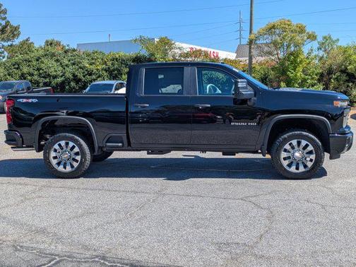 2026 Chevrolet Silverado 2500 Custom