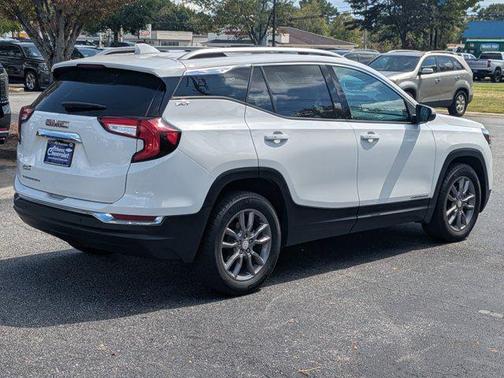 2022 GMC Terrain SLT