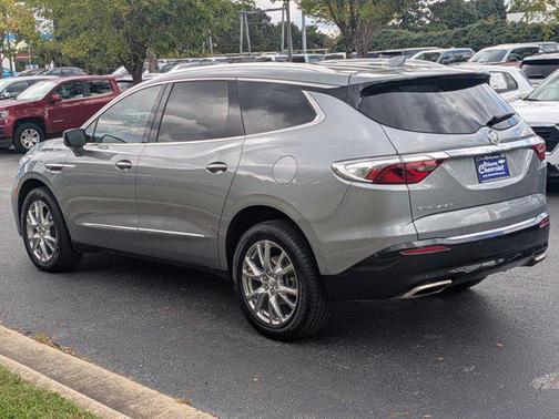 2023 Buick Enclave Essence FWD