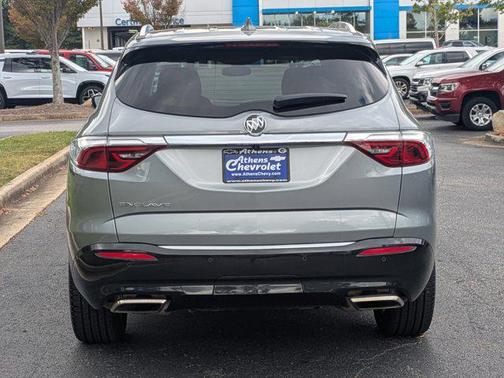 2023 Buick Enclave Essence FWD