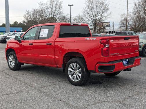2022 Chevrolet Silverado 1500 Custom