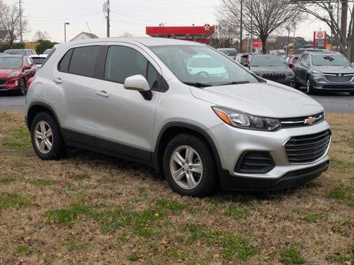 2022 Chevrolet Trax LS
