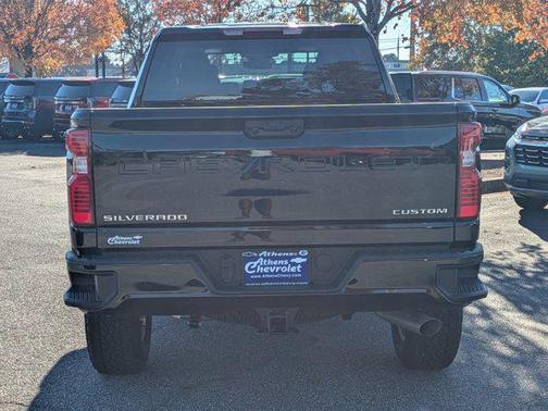 2026 Chevrolet Silverado 2500 Custom