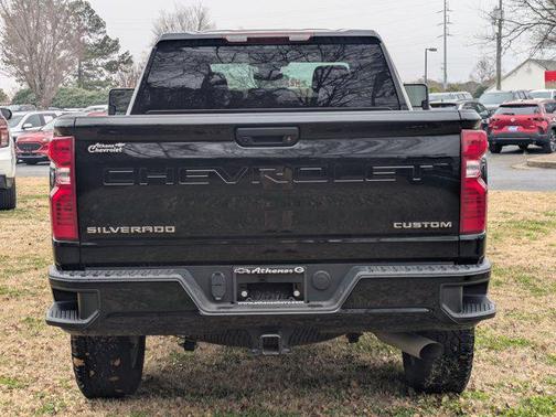 2024 Chevrolet Silverado 2500 Custom