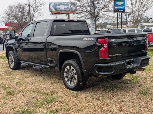 2024 Chevrolet Silverado 2500 Custom