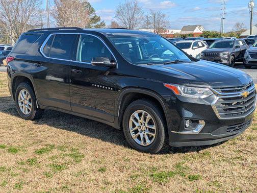2020 Chevrolet Traverse LT Leather
