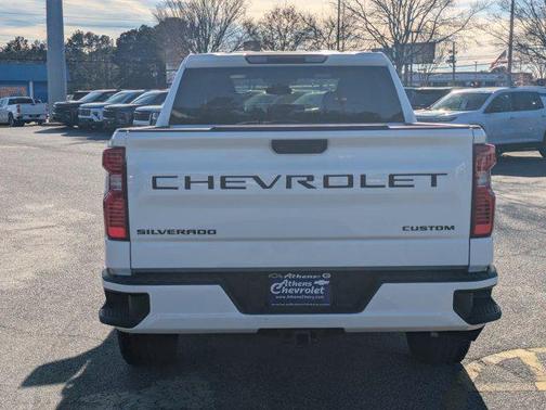 2025 Chevrolet Silverado 1500 Custom