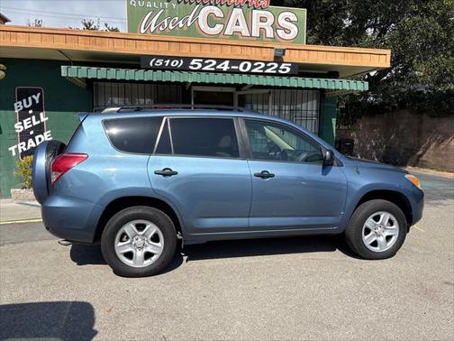 2007 Toyota RAV4 Sport