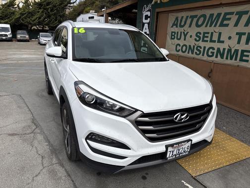 2016 Hyundai TUCSON Sport