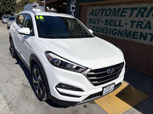 2016 Hyundai TUCSON Sport