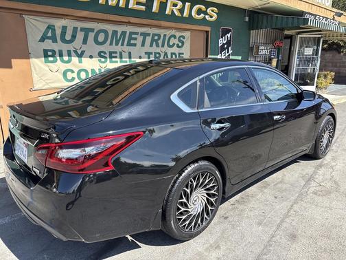 2018 Nissan Altima 2.5 SR
